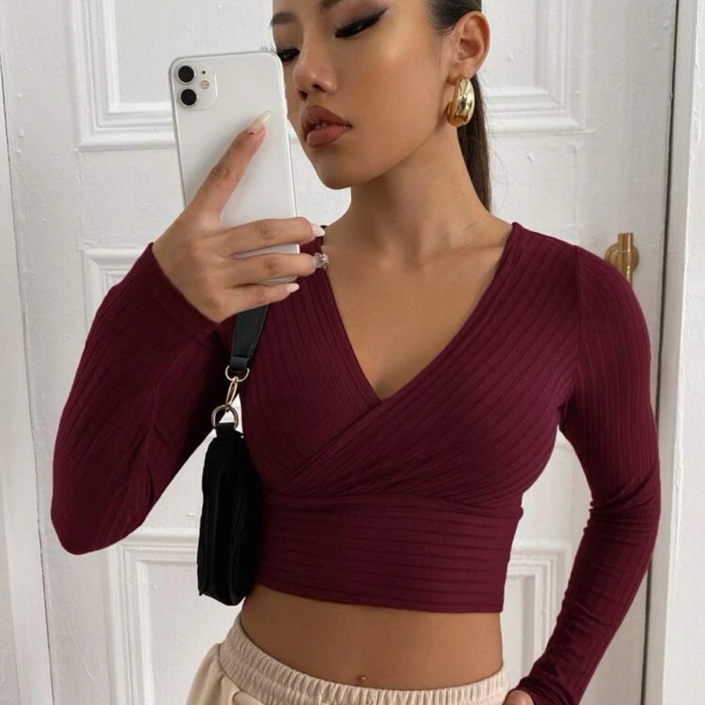 Maroon Crop